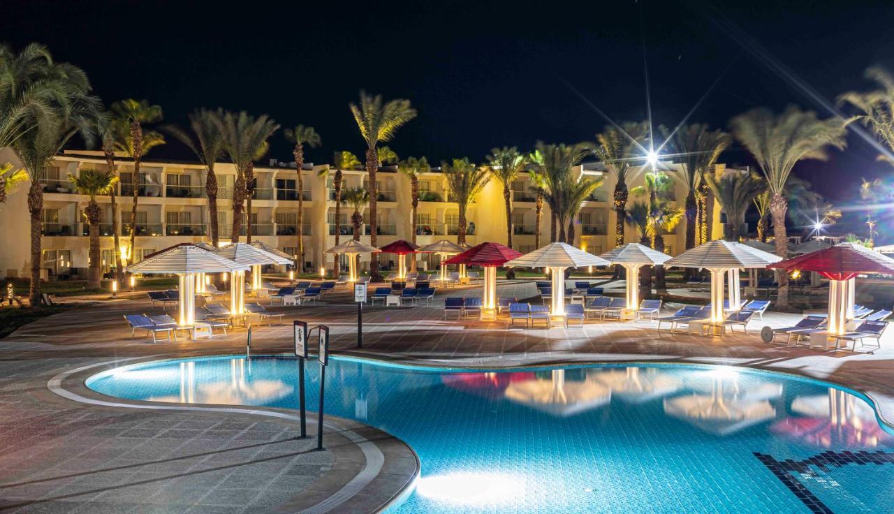 Amarina Abu Soma Resort & Aquapark Хургада Екстериор снимка