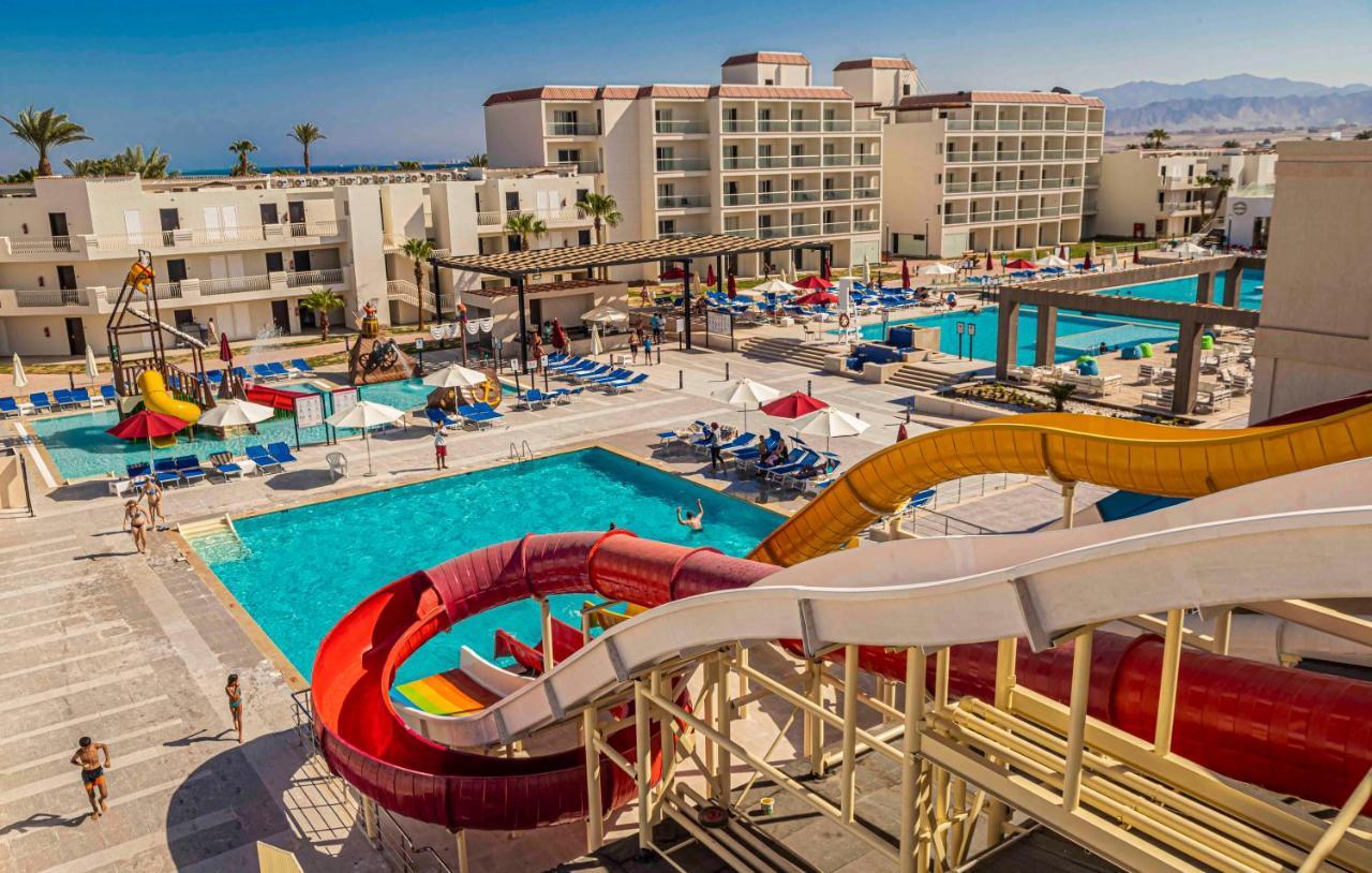 Amarina Abu Soma Resort & Aquapark Хургада Екстериор снимка