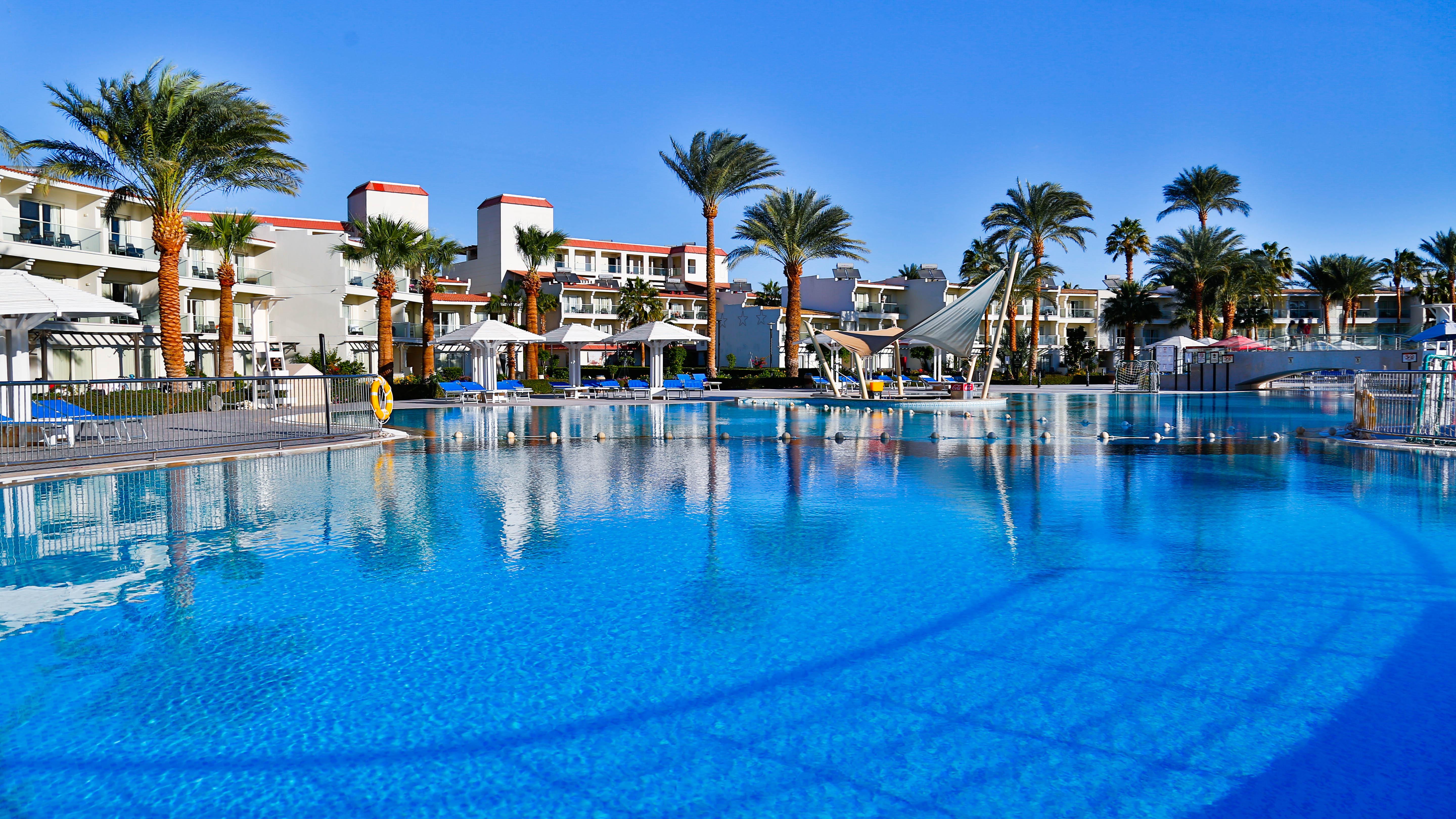 Amarina Abu Soma Resort & Aquapark Хургада Екстериор снимка